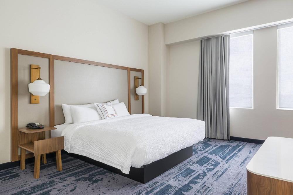 King Room - Hearing Accessible interior